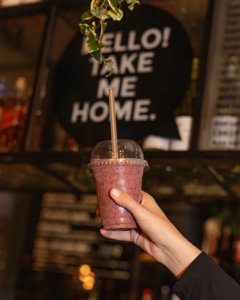 Berry smoothie at Hello Ot's Me restaurant in Gqeberha.